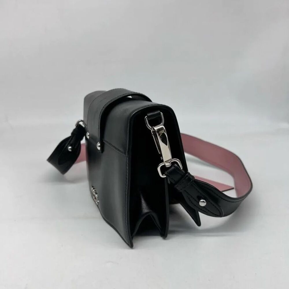 Prada Women Pre-Loved Bag Very Good Condition - Picture 5 of 9